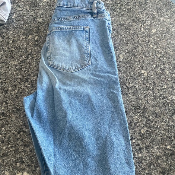 The Loft distressed kick crop jeans in size 27/4, light wash. - Picture 3 of 5